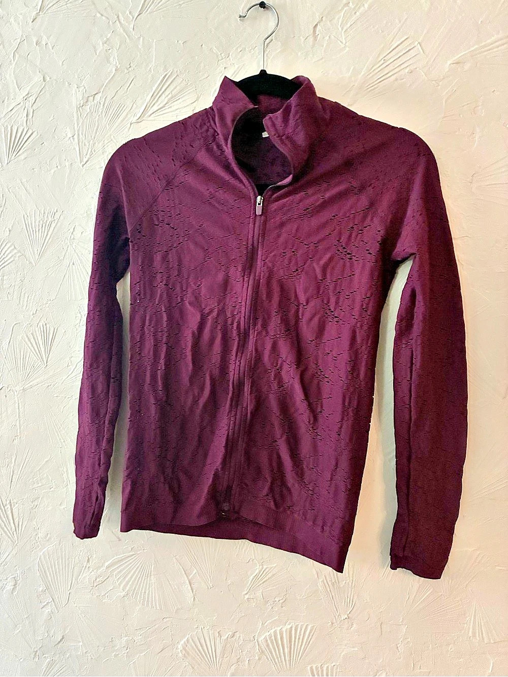 Fabletics Jacket *Laser Dot Purple Half-Zip Top